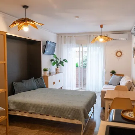 Loft On The And A Few Steps From Downtown Apartment